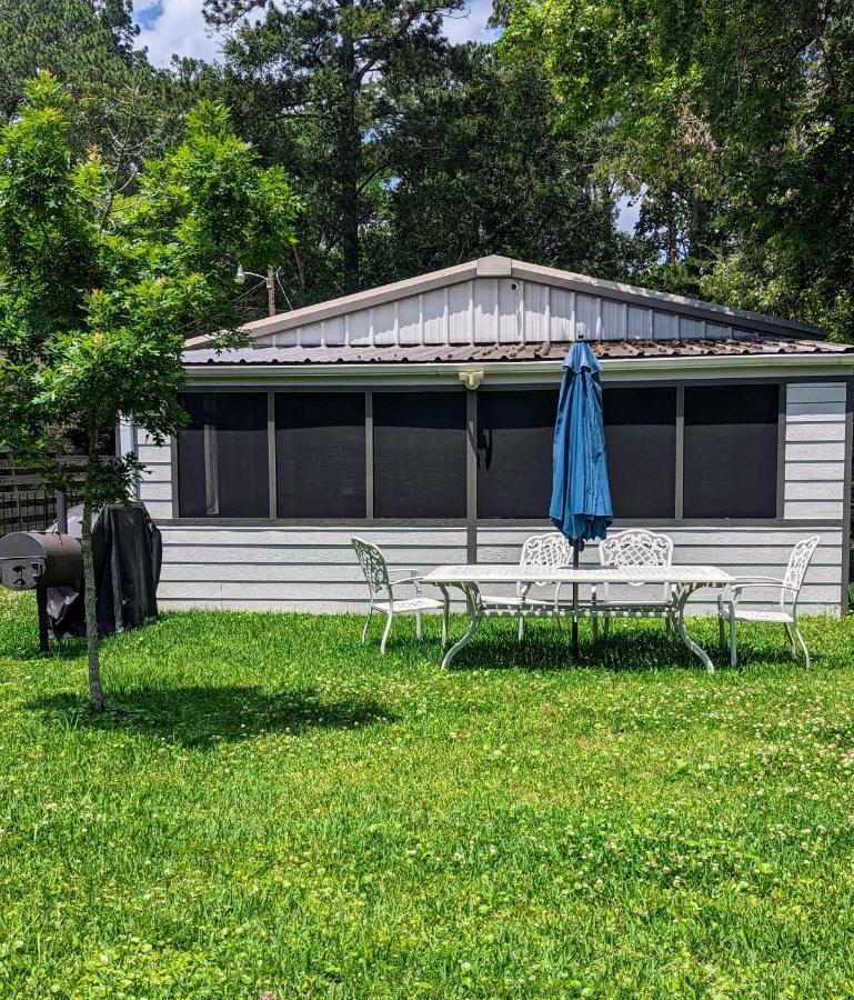 Cozy Barn With Pool Access & Near Lake Conroe Villa Montgomery Exterior photo